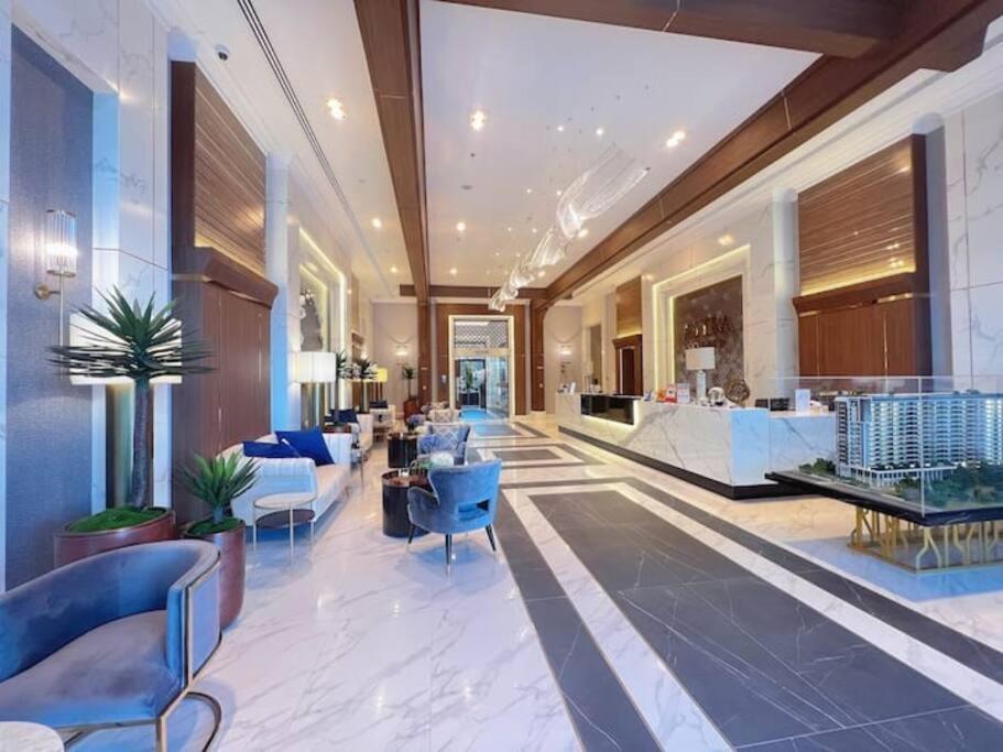 Modern Style Room With Sky Pool 古城边天际泳池公寓 Chiang Mai Exterior foto